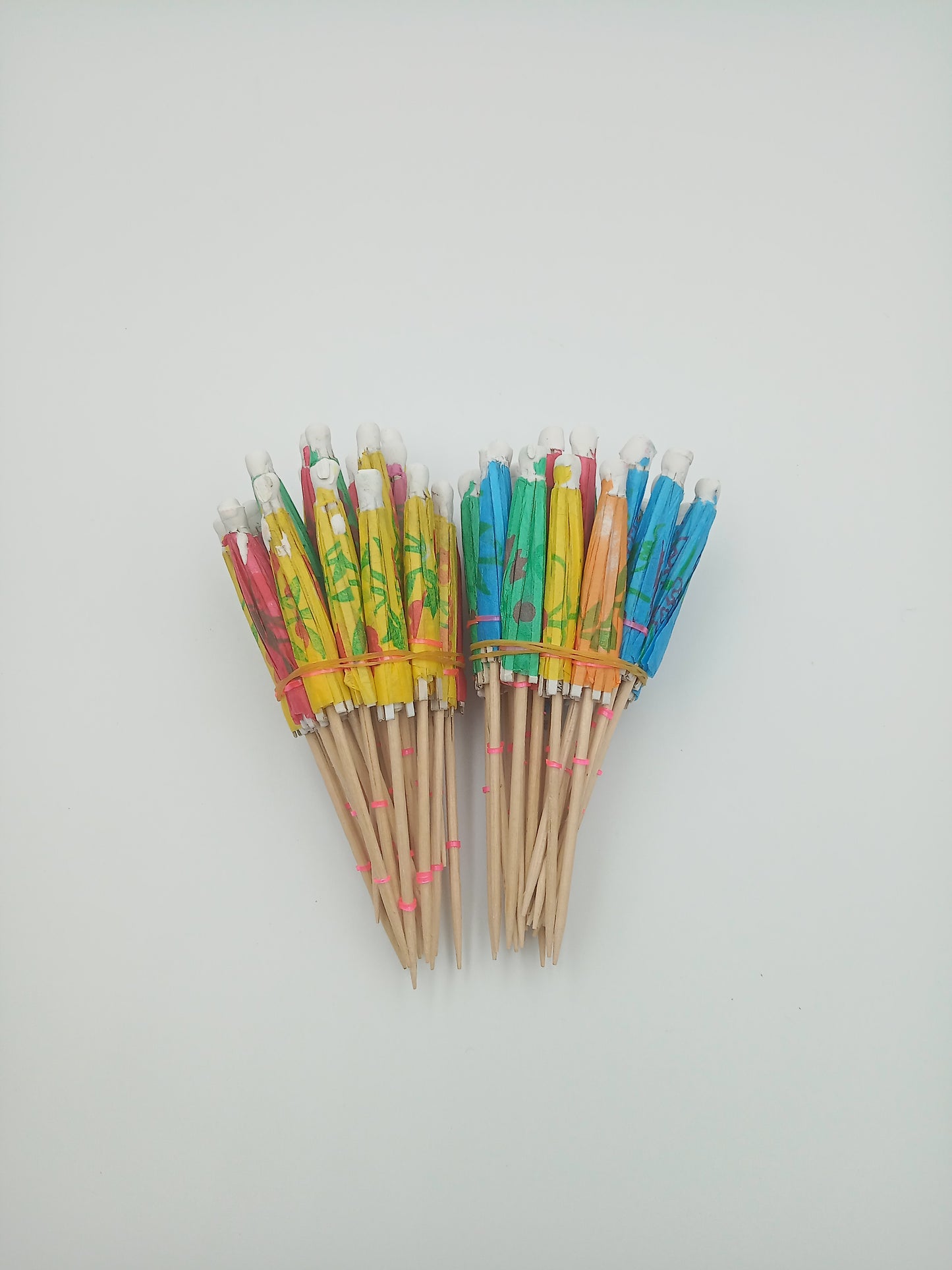 Multicolor cocktail umbrellas (50 pack)